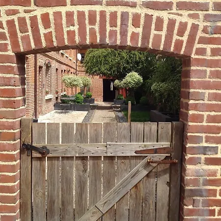 Bed and breakfast Le Fond De La Cour 4*