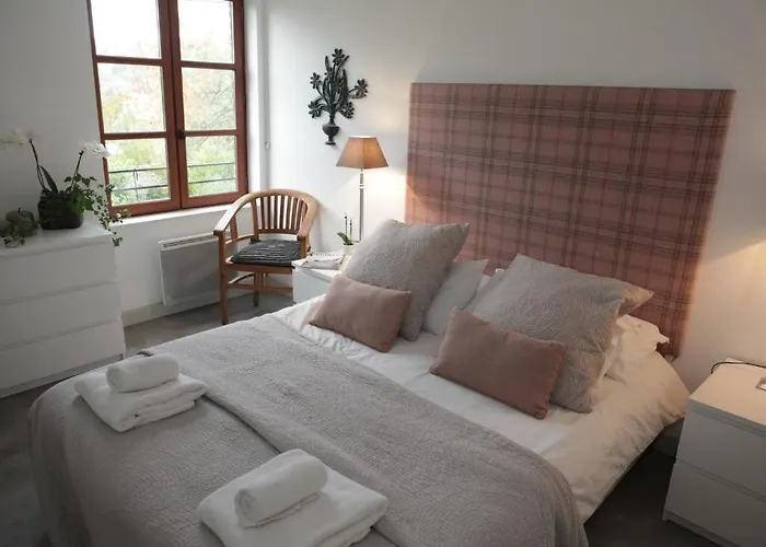 Le Fond De La Cour Bed & Breakfast Honfleur
