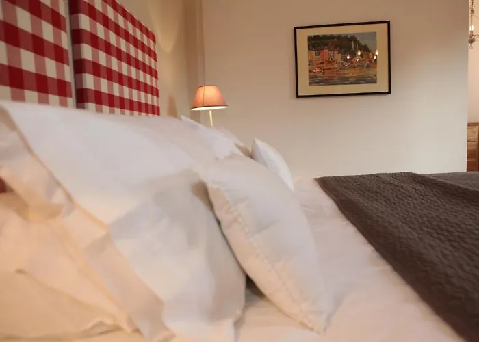 Bed & Breakfast Le Fond De La Cour 3*